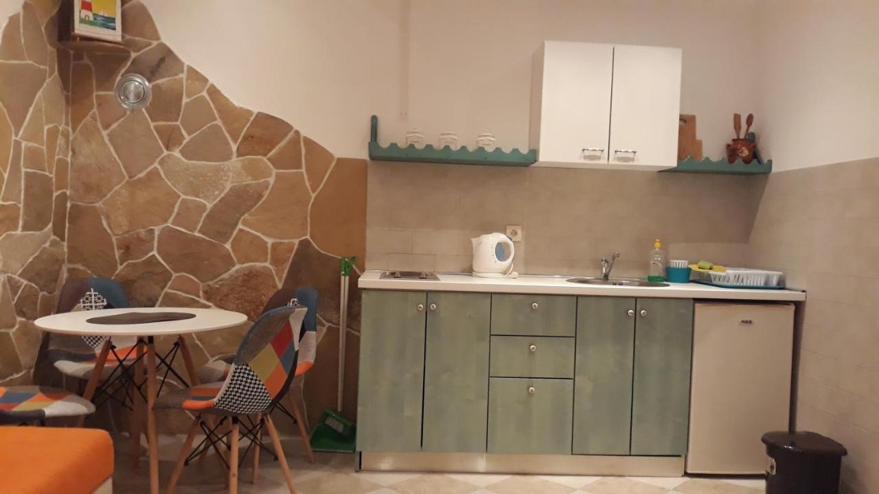 Mirta Apartments Family Farm Будва Екстериор снимка