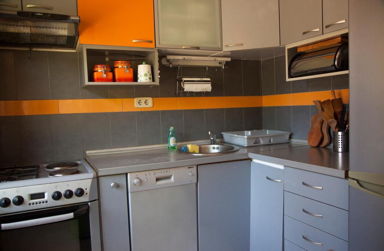 Mirta Apartments Family Farm Будва Екстериор снимка