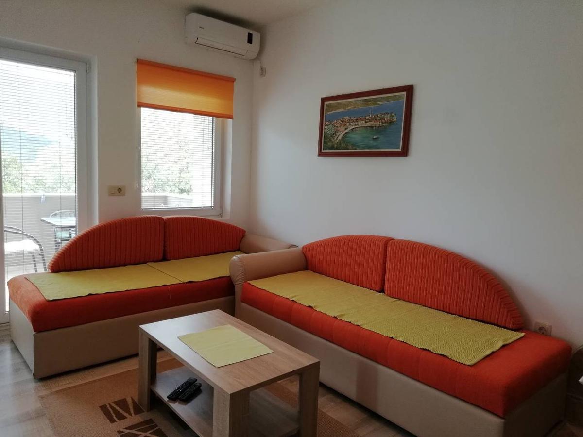 Mirta Apartments Family Farm Будва Екстериор снимка